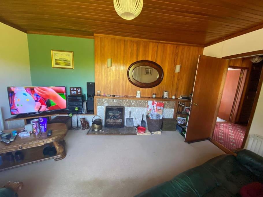 Shalom Bungalow Falcarragh Mountain View Oldtown Bagian luar foto